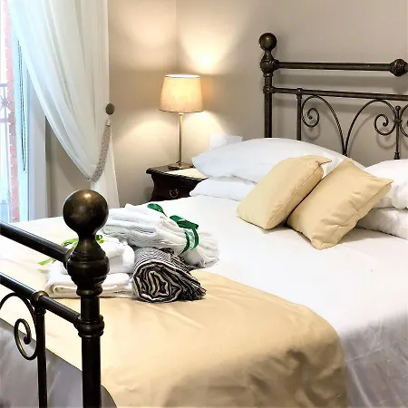 Baronia Luxury Couette-café